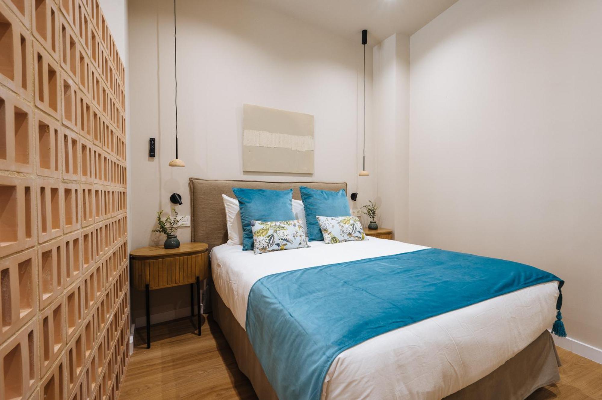 New Hostly Alameda Apartments Севиля Екстериор снимка