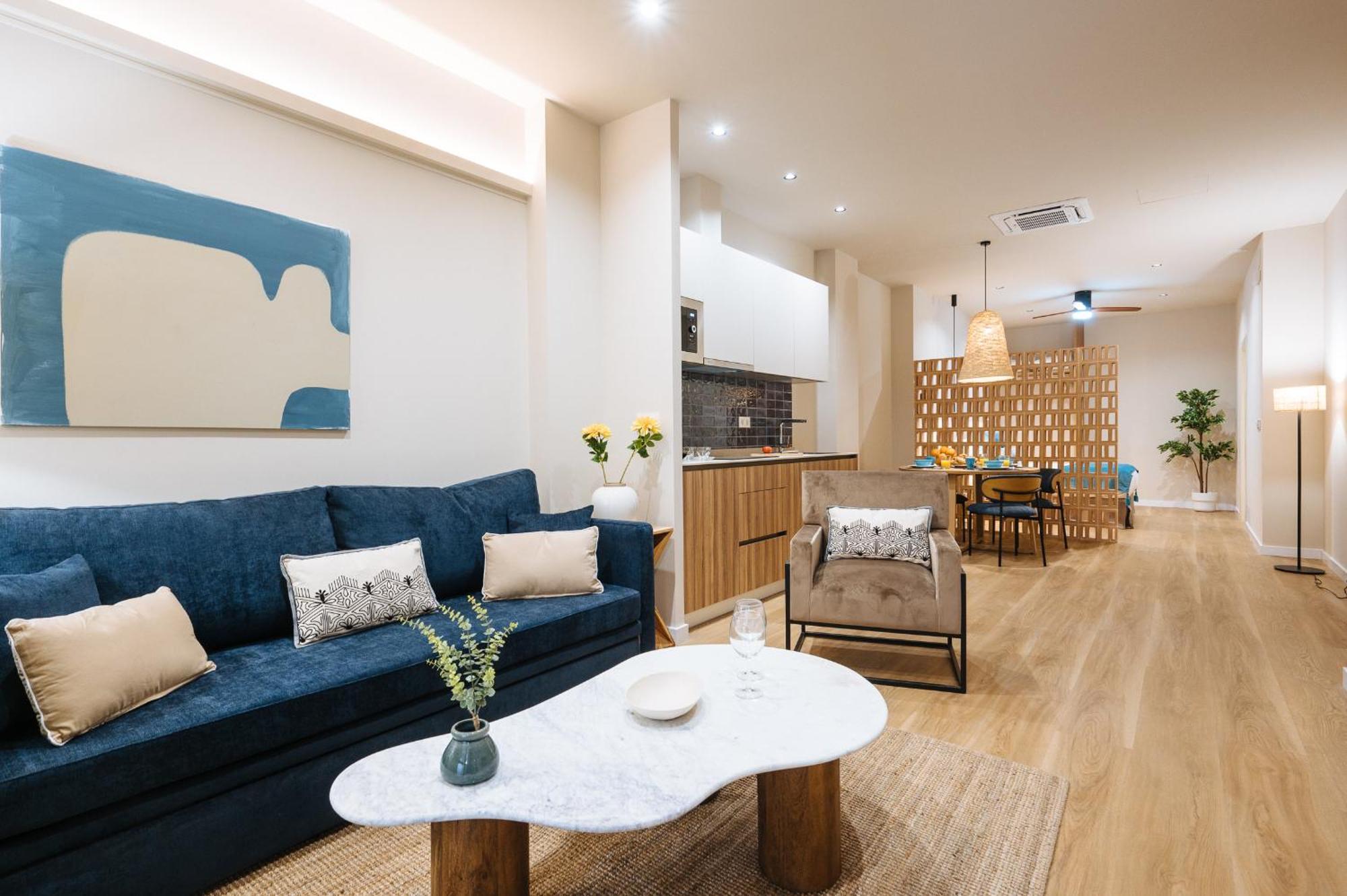 New Hostly Alameda Apartments Севиля Екстериор снимка