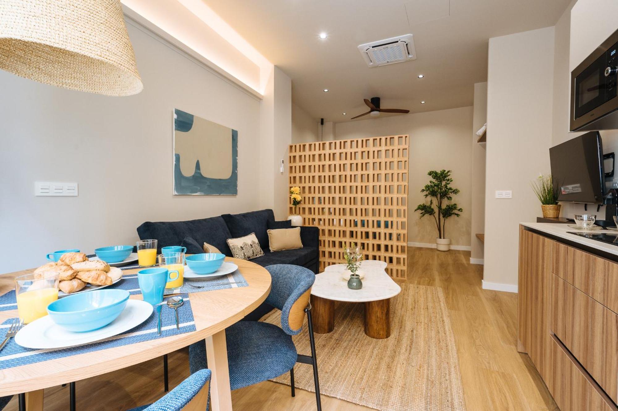 New Hostly Alameda Apartments Севиля Екстериор снимка