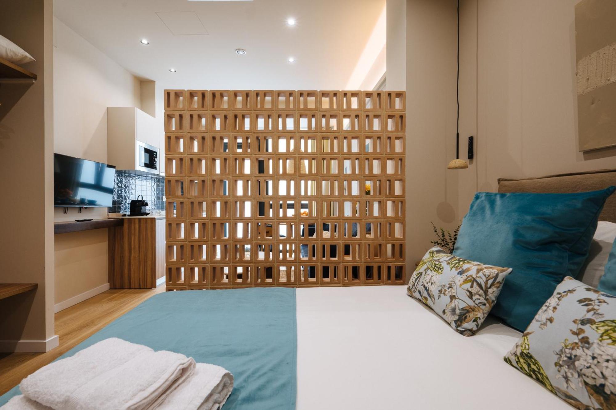New Hostly Alameda Apartments Севиля Екстериор снимка